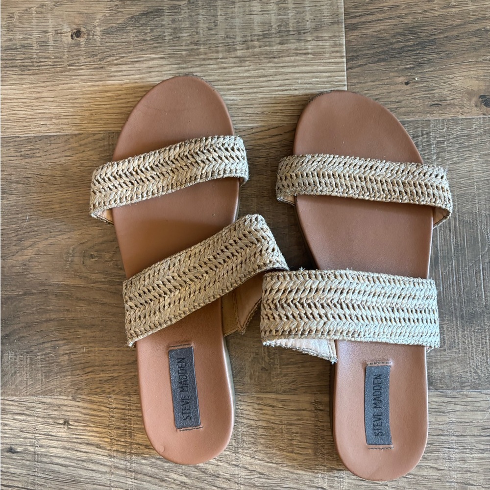 Steve Madden Rafia sandals sz 10